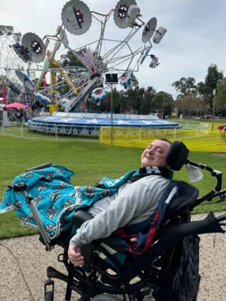 🐰 Easter moments worth revisiting 🌷
Throwing it back to a joyful day at the @adelaideeastercarnival Civic Park, Modbury, hosted by @cityofteatreegully.Peter loved soaking up the festive atmosphere, engaging with the community and being part of the celebrations.
Smiles, connection and good vibes, exactly what community events are all about.#Cara #EasterThrowback #CommunityVibes #InclusionInAction